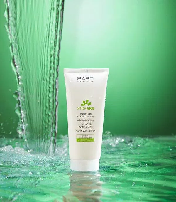 Purifying Cleansing gel an toàn cho mọi loại da, kể cả da trẻ nhỏ (Nguồn: Internet)