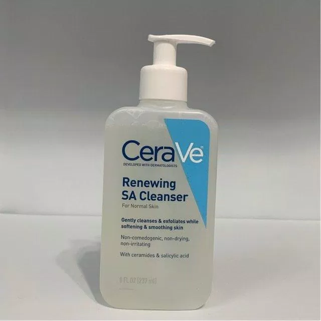 Cerave Renewing SA Cleanser có chứa BHA đặc trưng (Nguồn: Internet)