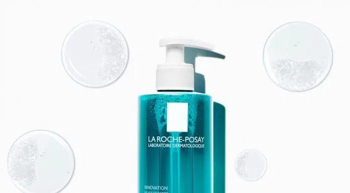 La Roche-Posay Effaclar Micro-Peeling Purifying Gel dành cho da dầu mụn (Nguồn: Internet) La Roche-Posay Effaclar Micro-Peeling Purifying Gel dành cho da dầu mụn (Nguồn: Internet)