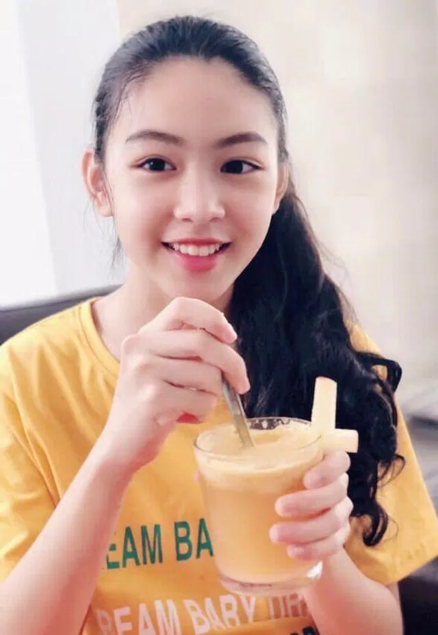 Thảo Linh - con gái của MC Quyền Linh (Nguồn ảnh: Internet).