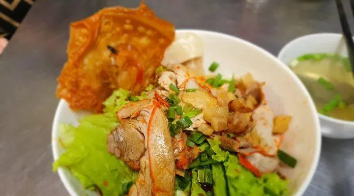 Hủ tiếu trộn tại Tiệm mì Thiệu Ký (Nguồn: Internet) Hủ tiếu trộn tại Tiệm mì Thiệu Ký (Nguồn: Internet)