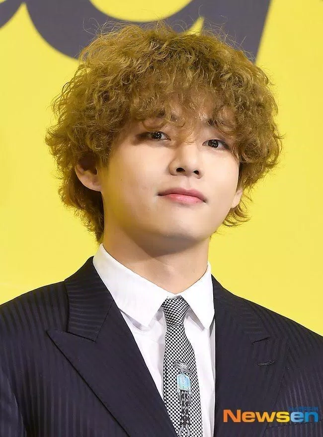V BTS là gương mặt đại diện tiêu biểu cho BTS (Ảnh: Internet)