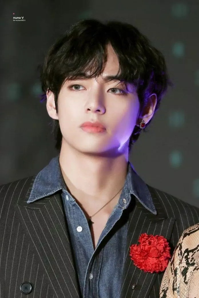 V (BTS) làm tan chảy trái tim người hâm mộ với ngoại hình tuyệt đẹp. (Nguồn: Internet)