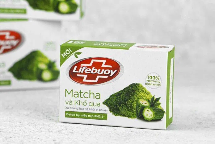 Những người da khô, nhạy cảm nên test trước khi sử dụng xà phòng Lifebuoy matcha khổ qua. (Ảnh: internet)