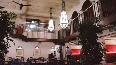 Không gian bên trong Cafe La Bohéme (Ảnh: Internet). Không gian bên trong Cafe La Bohéme (Ảnh: Internet).