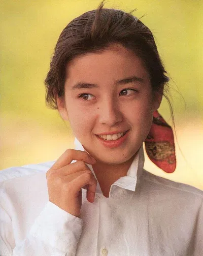 Miyazawa Rie đứng hạng 17 trong bảng xếp hạng 20 nữ idol Nhật Bản vĩ đại nhất lịch sử do người hâm mộ bình chọn. (Nguồn: Internet) Miyazawa Rie đứng hạng 17 trong bảng xếp hạng 20 nữ idol Nhật Bản vĩ đại nhất lịch sử do người hâm mộ bình chọn. (Nguồn: Internet)