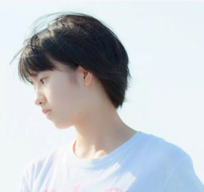 Kurashima Sara khép lại bảng xếp hạng 20 nữ diễn viên tuổi teen được yêu thích nhất Nhật Bản với 118 bình chọn từ người hâm mộ. Cô nàng sinh năm 2002, sở hữu chiều cao 1m60 và là diễn viên trực thuộc công ty Amuse. (Nguồn: Internet)