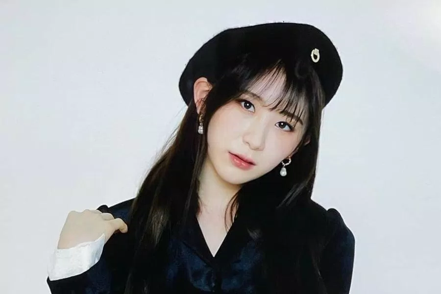 Lee Chaeyeon (cựu thành viên IZ*ONE) đứng hạng 30 trong BXH những nữ rapper đỉnh nhất Kpop do người hâm mộ bình chọn. Nữ idol từng đảm nhận vai trò main dancer trong nhóm. (Nguồn: Internet)