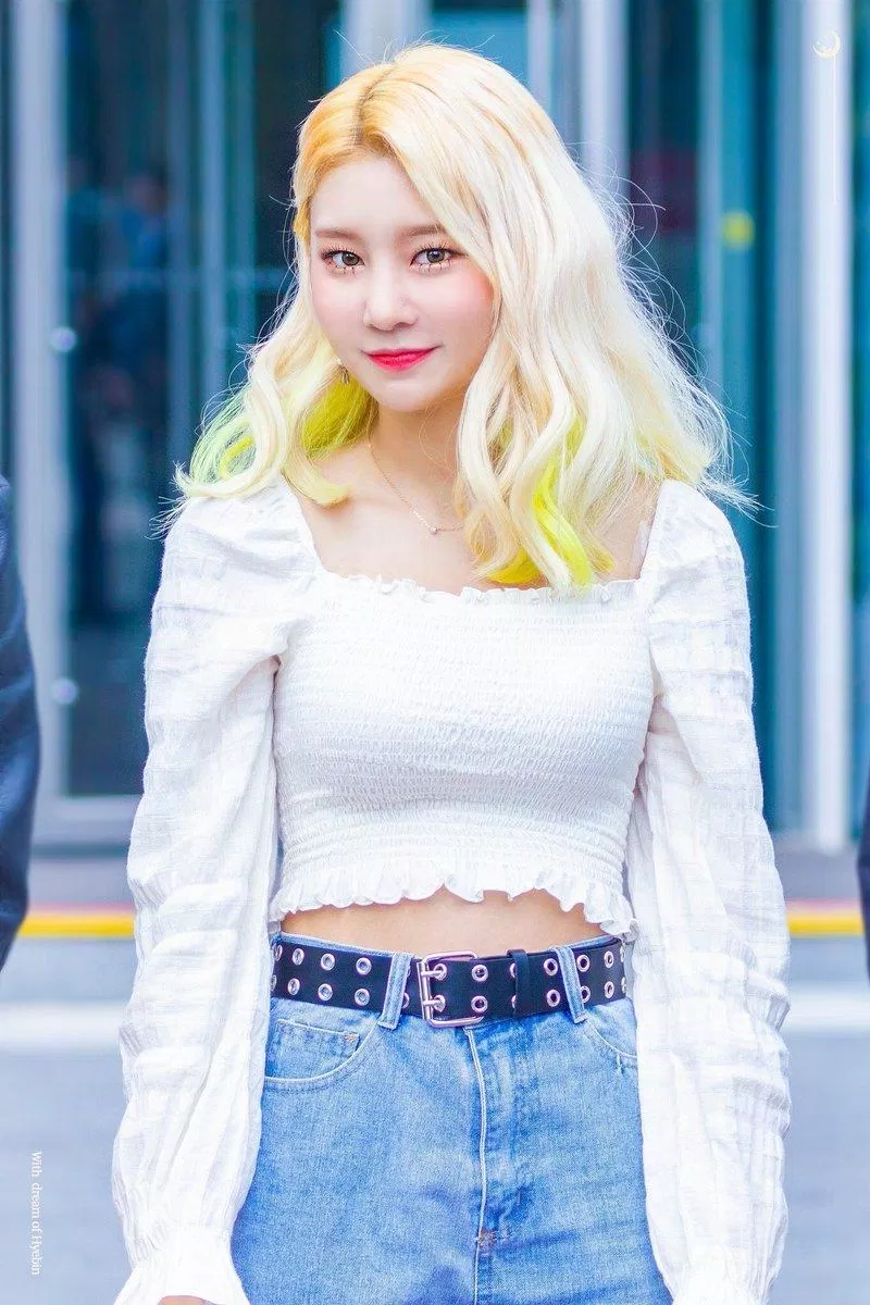 Hyebin (MOMOLAND) đứng hạng 10 trong BXH những nữ rapper đỉnh nhất Kpop do người hâm mộ bình chọn. Trong nhóm, nữ idol đảm nhận vai trò leader, vocalist và rapper. (Nguồn: Internet)