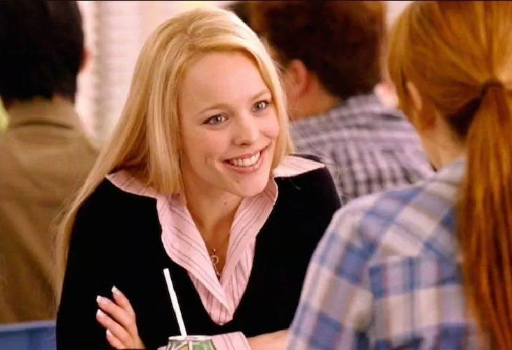 Xinh đẹp, hoàn hảo là những tính từ nói đến Regina George (Ảnh Internet)