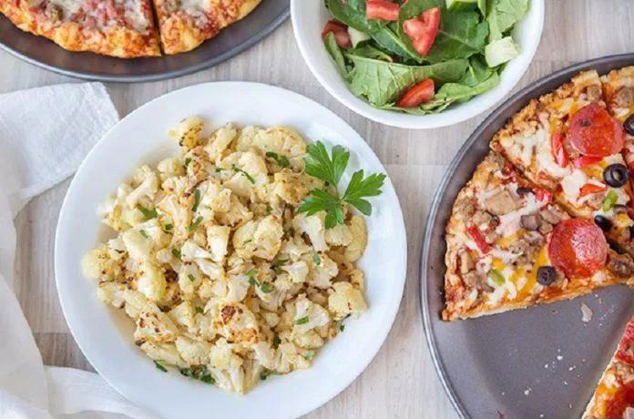 Các món ăn kèm bằng rau giúp cho bữa pizza của bạn trở nên lành mạnh hơn (Ảnh: Internet).