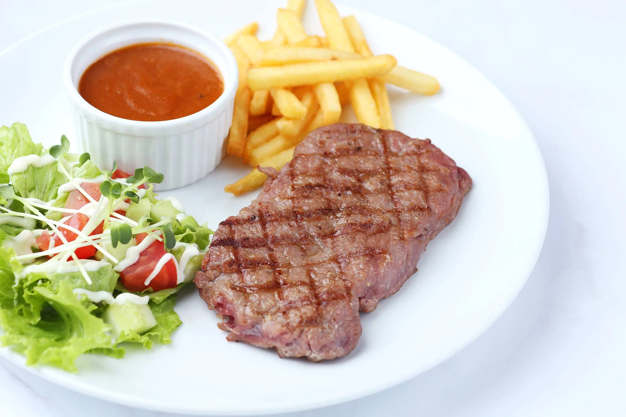 Phần beefsteak tại Steak Me Restaurant. (Ảnh: Internet)