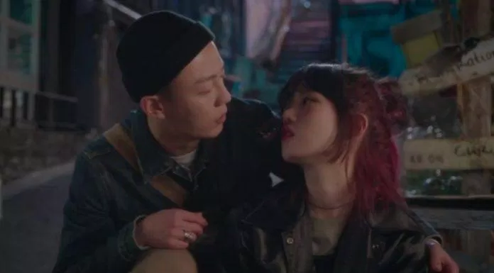 Yang Hye Ji (Vai Oh Bit Na) và Kim Min Gwi (vai Nam Kyu Hyun) trong Nevertheless (Ảnh: Internet). Yang Hye Ji (Vai Oh Bit Na) và Kim Min Gwi (vai Nam Kyu Hyun) trong Nevertheless (Ảnh: Internet).