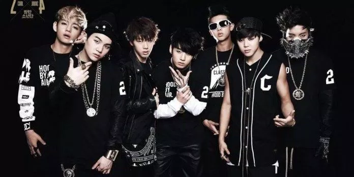 BTS đáng lẽ sẽ debut với "End of the World" (Ảnh: Internet)