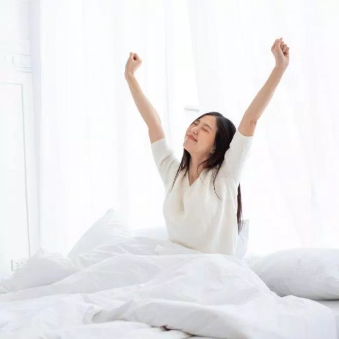 Giấc ngủ ngon giúp bạn cảm thấy khỏe khoắn vào hôm sau (Ảnh: Internet).