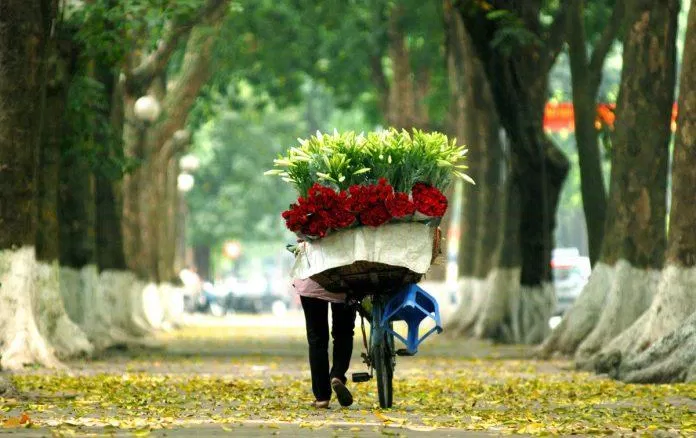 Niềm vui thay phiên với những nỗi lo thường ngày (Ảnh: Internet). Niềm vui thay phiên với những nỗi lo thường ngày (Ảnh: Internet).
