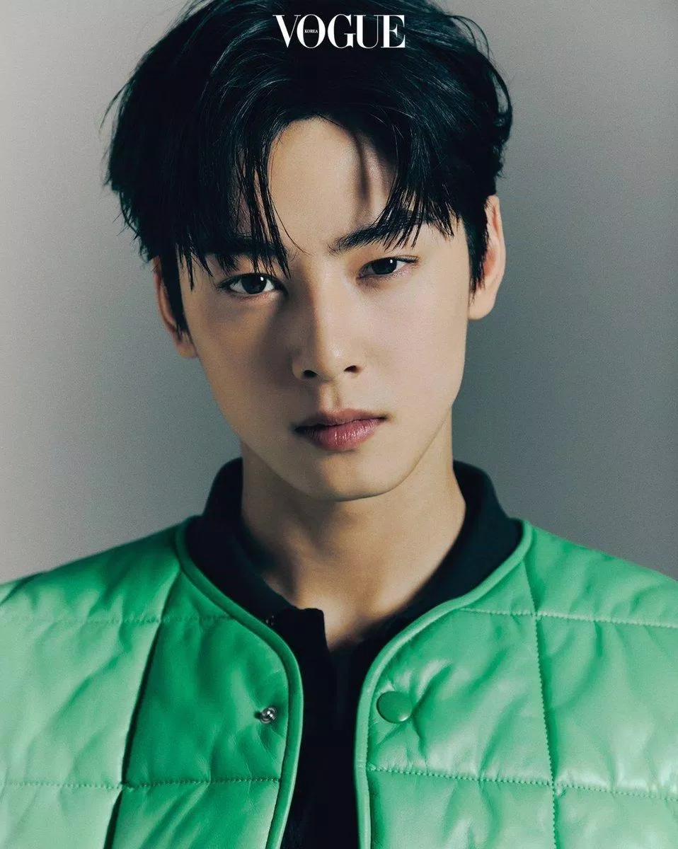 Cha Eunwoo (ASTRO) đứng hạng 9 trong danh sách những nam idol Kpop được tìm kiếm nhiều nhất trên YouTube toàn cầu nửa đầu năm 2021. (Nguồn: Internet)