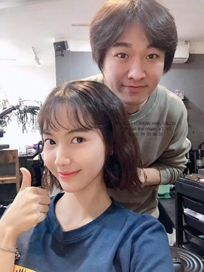 Nhà tạo mẫu người Hàn tại JoJo Salon. Nguồn: Fanpage JoJo Korean Hair Salon Nhà tạo mẫu người Hàn tại JoJo Salon. Nguồn: Fanpage JoJo Korean Hair Salon