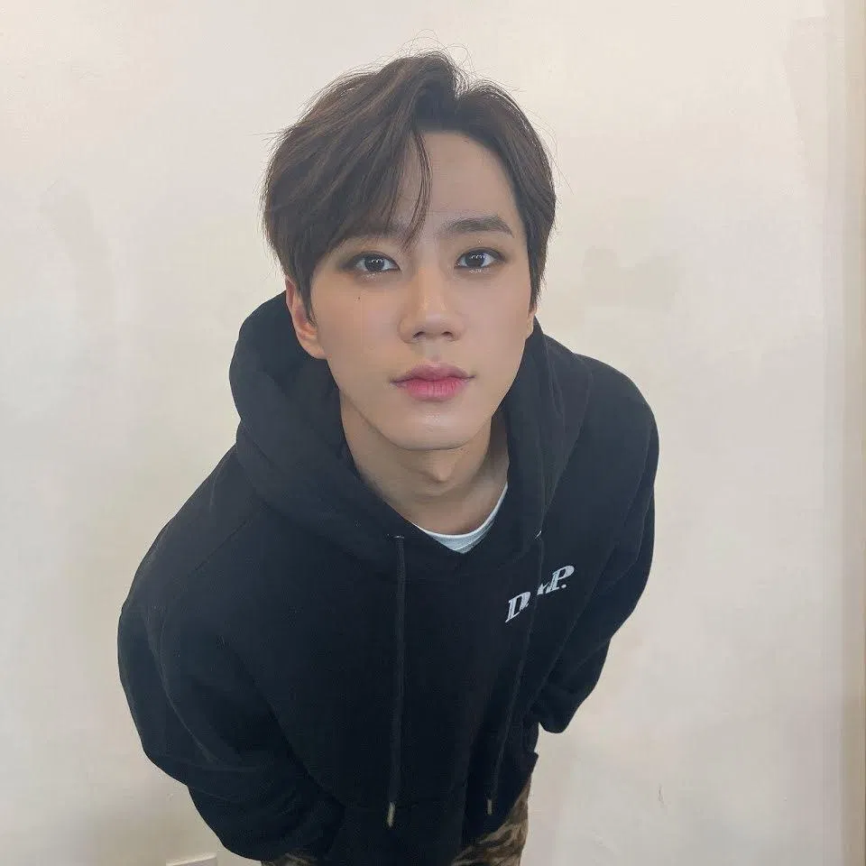 Kwon Min Hee tiết lộ rapper Jun Young - thành viên nhóm nhạc U-KISS là nam idol rất thân thiện và đẹp trai "khỏi bàn" (Ảnh: Internet)