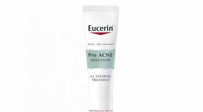 Kem trị mụn tuổi dậy thì Eucerin ProAcne AI Clearing Treatment đã nhận được sự tin tưởng to lớn từ các tín đồ skincare ( Nguồn: internet)