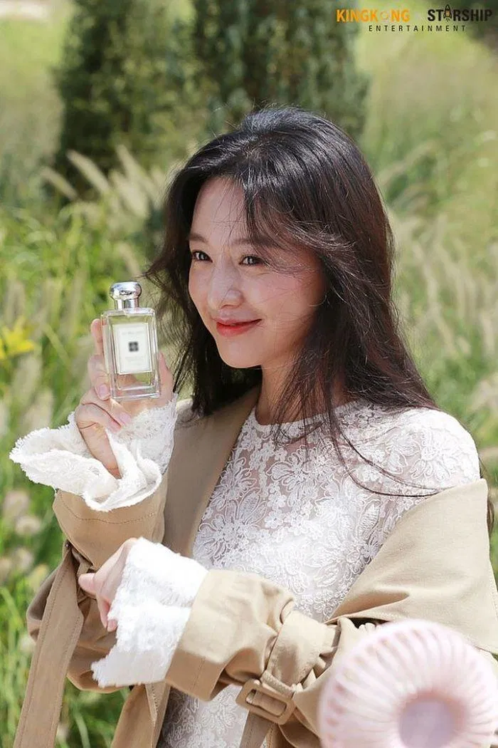 Kim Ji Won nữ diễn viên Hàn Quốc đẹp nhất hiện nay, theo người hâm mộ. (Nguồn: Internet)