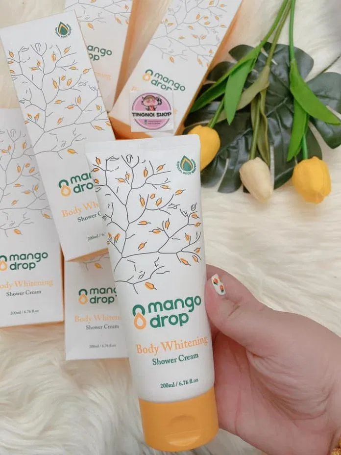 Bạn nên massage và để sữa tắm Mango Drop Body Whitening Shower Cream trên cơ thể trên 10 phút để sản phẩm hoạt động tốt nhất (Nguồn: Internet).