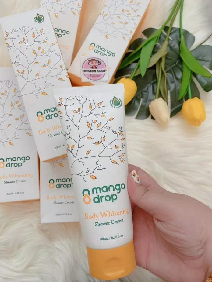 Bạn nên massage và để sữa tắm Mango Drop Body Whitening Shower Cream trên cơ thể trên 10 phút để sản phẩm hoạt động tốt nhất (Nguồn: Internet).