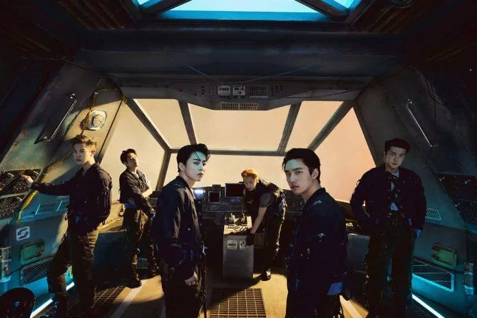 Nhóm nhạc nam EXO được vinh danh trên bảng vàng Hanteo trong top 10 boygroup bán đĩa chạy nhất với thành tích "tẩu tán" 1,386,396 bản. (Nguồn: Internet)