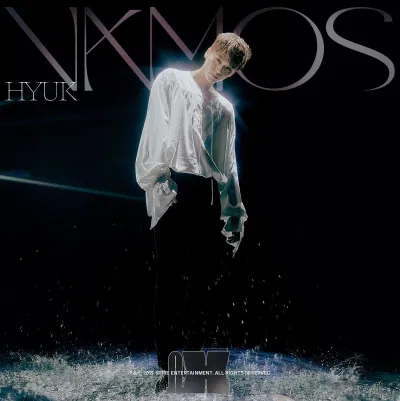 Thành viên Hyuk của nhóm nhạc nam OMEGA X. (Nguồn: Internet)