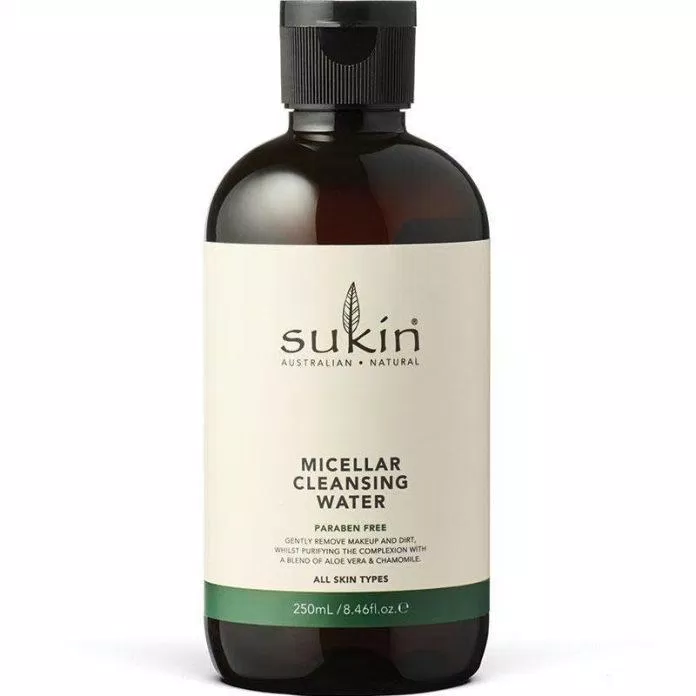 Nước tẩy trang Sukin Micellar Cleansing Water phát triển bảng thành phần thuần chay thiên nhiên an toàn, dịu nhẹ cho da ( Nguồn: internet)