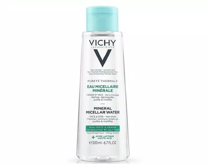 Nước tẩy trang Vichy Mineral Micellar Water phiên bản xanh lá là dòng dành cho da hỗn hợp thiên dầu, da dầu đấy nhá ( Nguồn: internet)