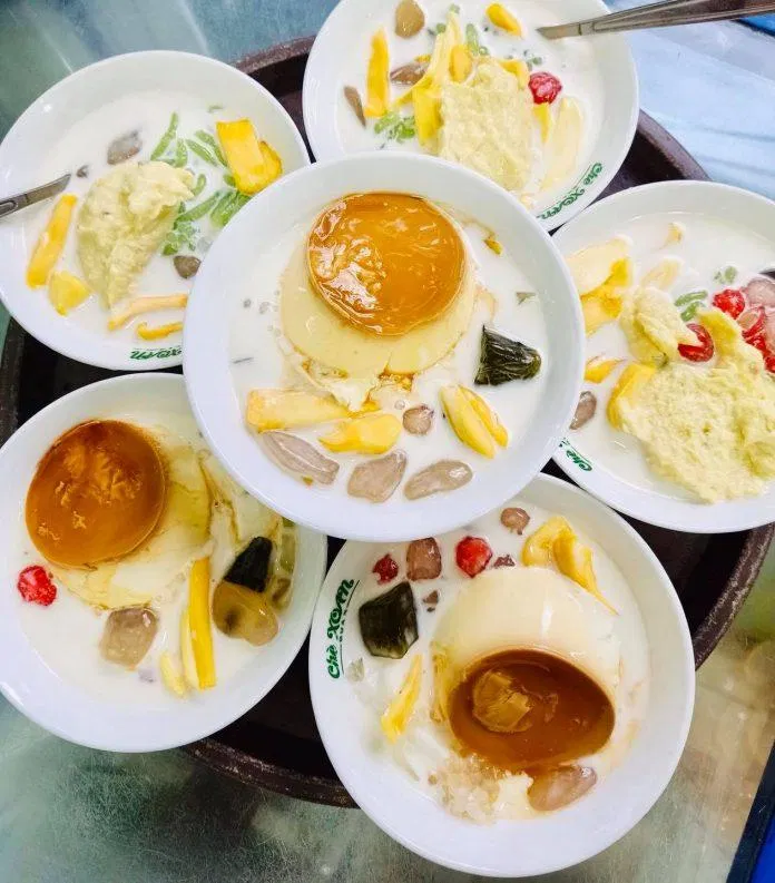 Xoan Quán Tea có thực đơn rất đa dạng để thỏa mãn những tín đồ thích đồ ngọt nhanh của team. (Nguồn: Internet)