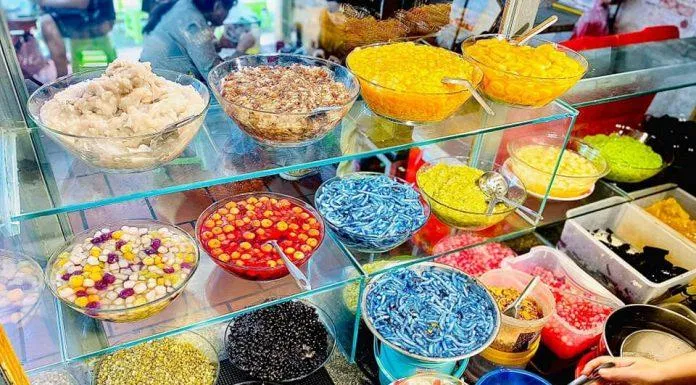 Chè cô Bảy đặc sắc từ hương vị đến cách bài trí. (Ảnh: Internet)