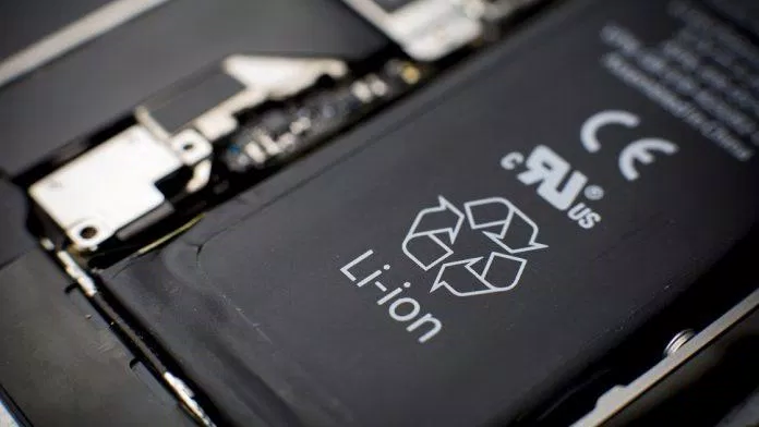 Pin Li-ion được sử dụng trong hầu hết mọi thiết bị di động ngày nay (Ảnh: Internet). Pin Li-ion được sử dụng trong hầu hết mọi thiết bị di động ngày nay (Ảnh: Internet).