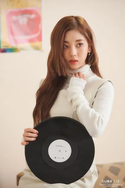 Seungyeon (CLC) nữ thần tượng K-Pop sở hữu giọng trầm quyến rũ. (Nguồn: Internet)