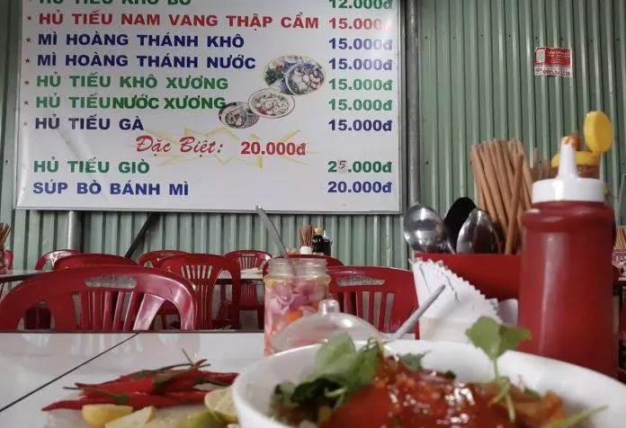 Hủ tiếu Nam Vang nổi tiếng với menu nhiều loại khác nhau (Nguồn: Internet)