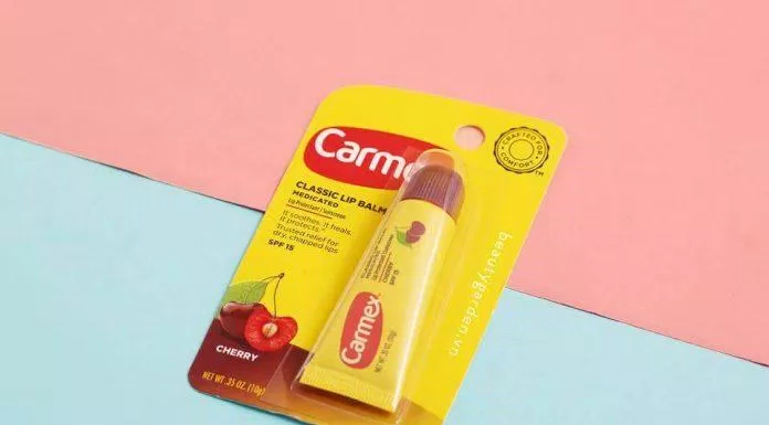 Dòng son gây bão tại Mỹ - Carmex Medicated Lip Balm (Nguồn: Internet)