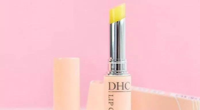 Son dưỡng DHC Lip Cream được xem là bản dupe tốt nhất của son dưỡng Dior (Nguồn: Internet)
