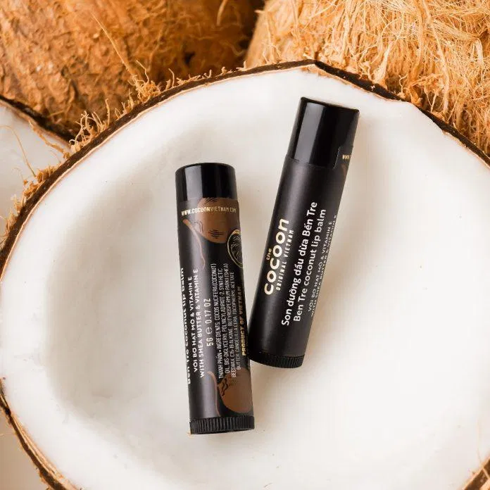 Son dưỡng Cocoon Lip Balm có khả năng cải thiện sắc tố môi khá tốt (Nguồn: Internet) Son dưỡng Cocoon Lip Balm có khả năng cải thiện sắc tố môi khá tốt (Nguồn: Internet)
