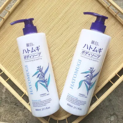 Hatomugi Moisturizing Washing chứa hạt ý dĩ giúp da sáng mịn (Nguồn: Internet) Hatomugi Moisturizing Washing chứa hạt ý dĩ giúp da sáng mịn (Nguồn: Internet)