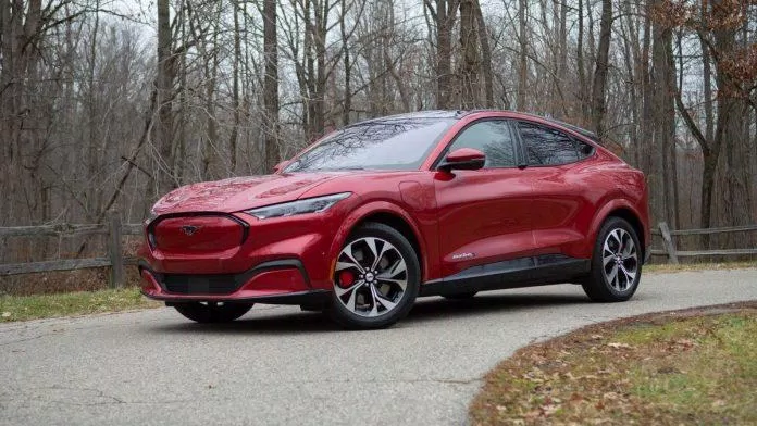 Xe ô tô điện Mustang Mach-E 2021 (Ảnh: Internet). Xe ô tô điện Mustang Mach-E 2021 (Ảnh: Internet).
