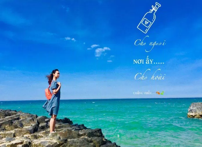 Mỏm đá ở Bãi Xép (Ảnh: Kim Cúc). Mỏm đá ở Bãi Xép (Ảnh: Kim Cúc).