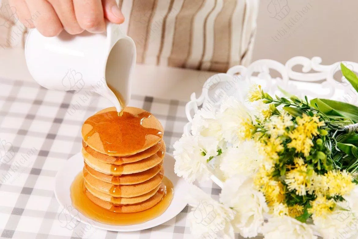 Bánh Pancake truyền thống với mật ong (Nguồn: Internet).