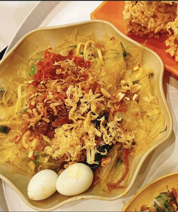 Bánh tráng trộn ở SamFood. (Ảnh: Internet)