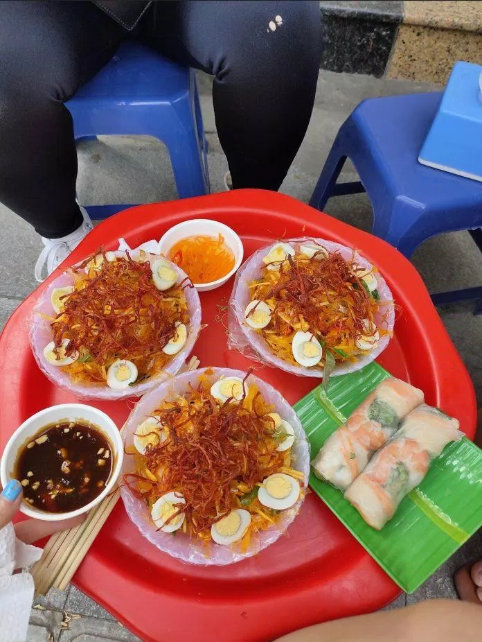 TOP 10 quán bán bánh tráng trộn danh bất hư truyền ở Hà Nội - BlogAnChoi