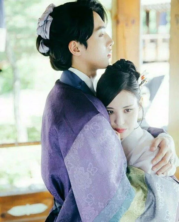 Cặp đôi Baek Ah – Woo Hee (Ảnh: Internet) Cặp đôi Baek Ah – Woo Hee (Ảnh: Internet)