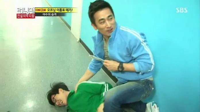 Cha In Pyo lần đầu xuất hiện tại Running Man tập 144. (Ảnh: Internet). Cha In Pyo lần đầu xuất hiện tại Running Man tập 144. (Ảnh: Internet).