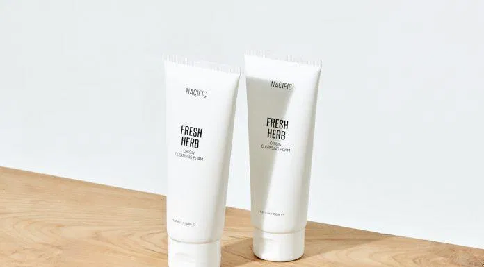 Sữa rửa mặt NACIFIC Fresh Herb Origin Cleansing Foam (Nguồn: Internet).