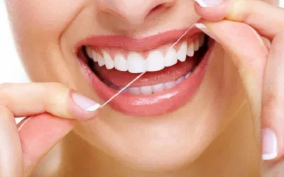 Chỉ nha khoa là công cụ chăm sóc răng miệng rất hữu ích (Ảnh: Internet). Chỉ nha khoa là công cụ chăm sóc răng miệng rất hữu ích (Ảnh: Internet).
