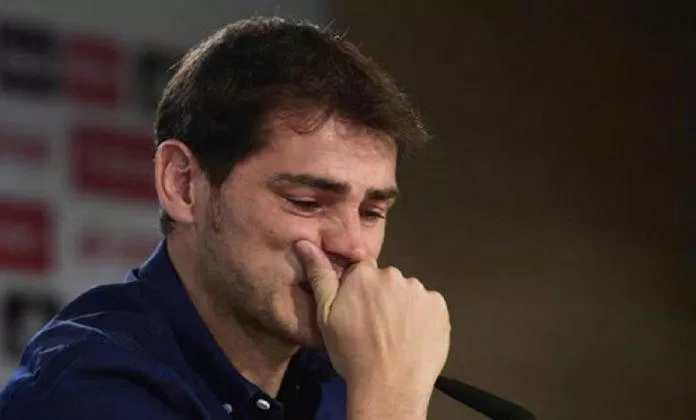 Casillas chia tay Real Madrid trong nước mắt (Nguồn: Internet)